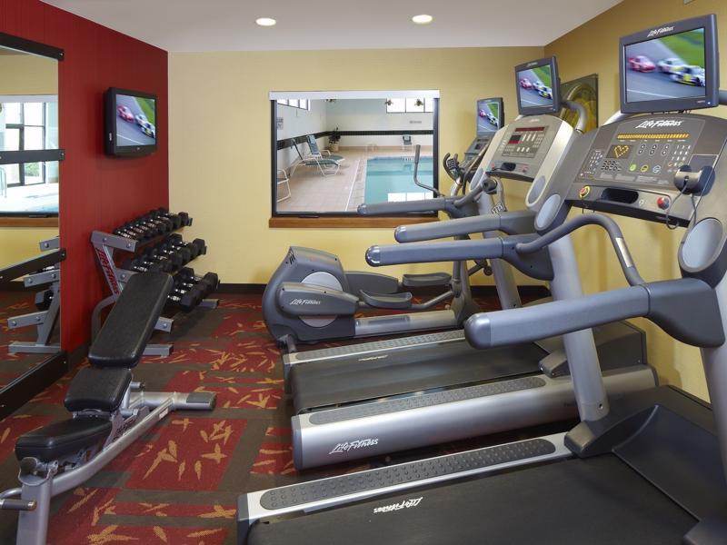Iowa Inn Bettendorf Quad Cities Экстерьер фото