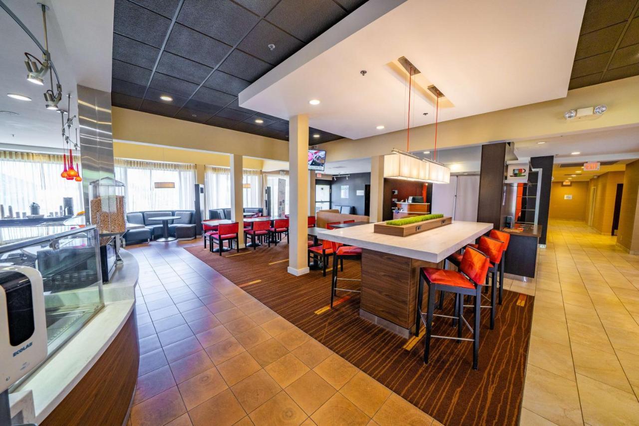 Iowa Inn Bettendorf Quad Cities Экстерьер фото