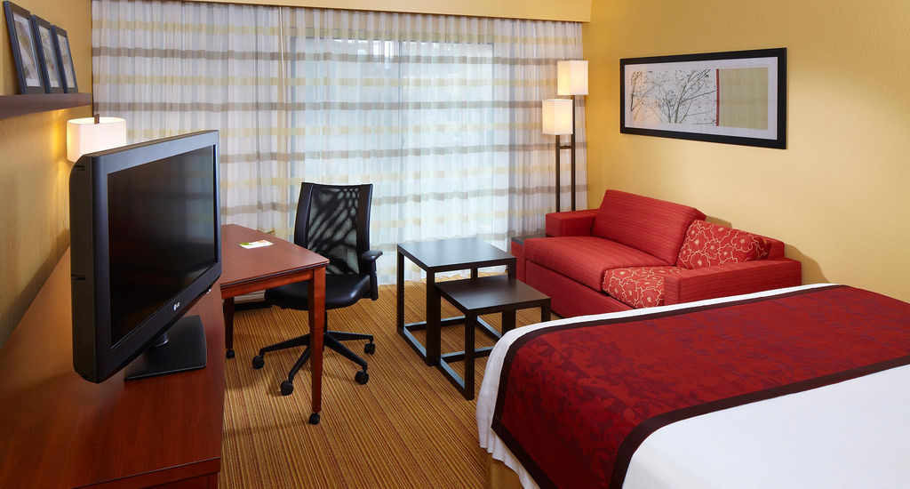 Iowa Inn Bettendorf Quad Cities Экстерьер фото
