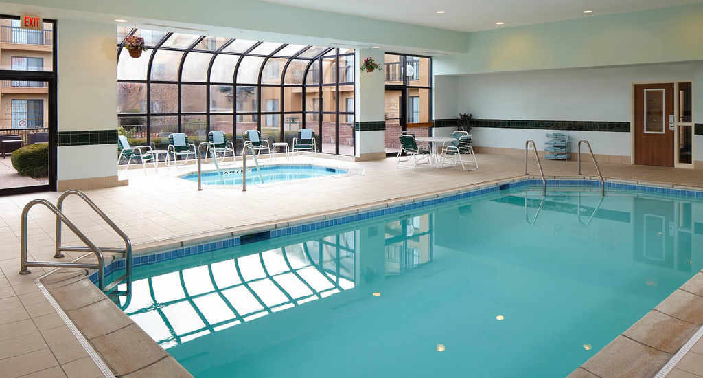 Iowa Inn Bettendorf Quad Cities Экстерьер фото
